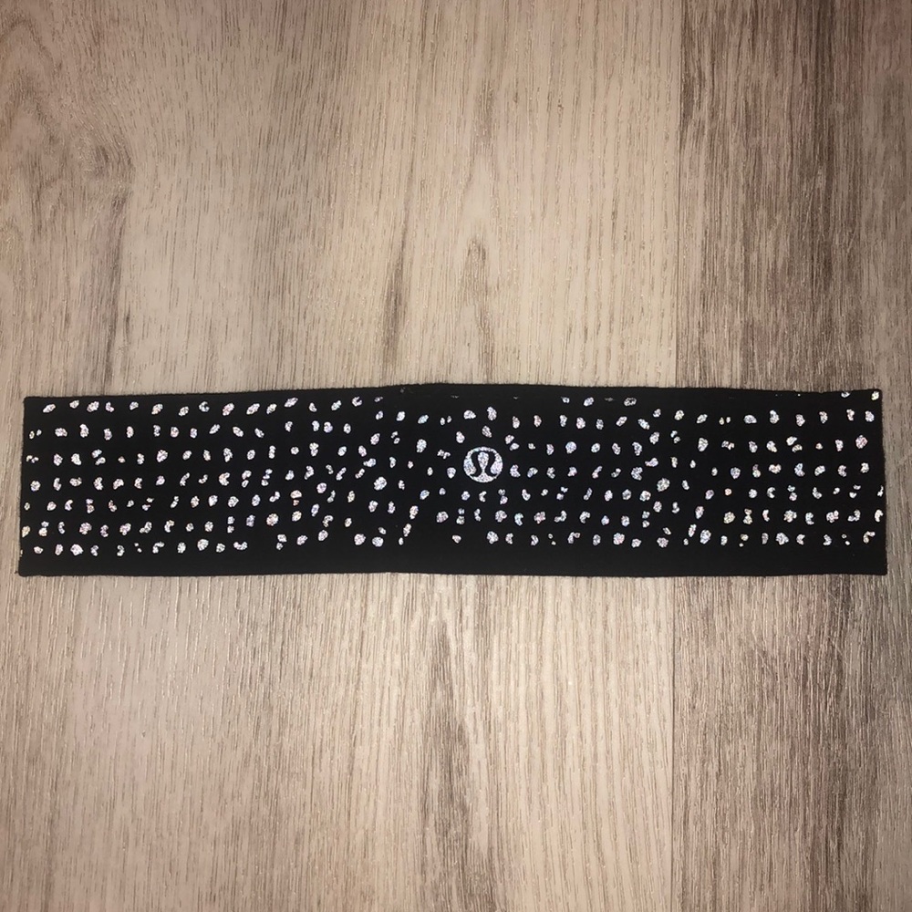 LuLu lemon head band